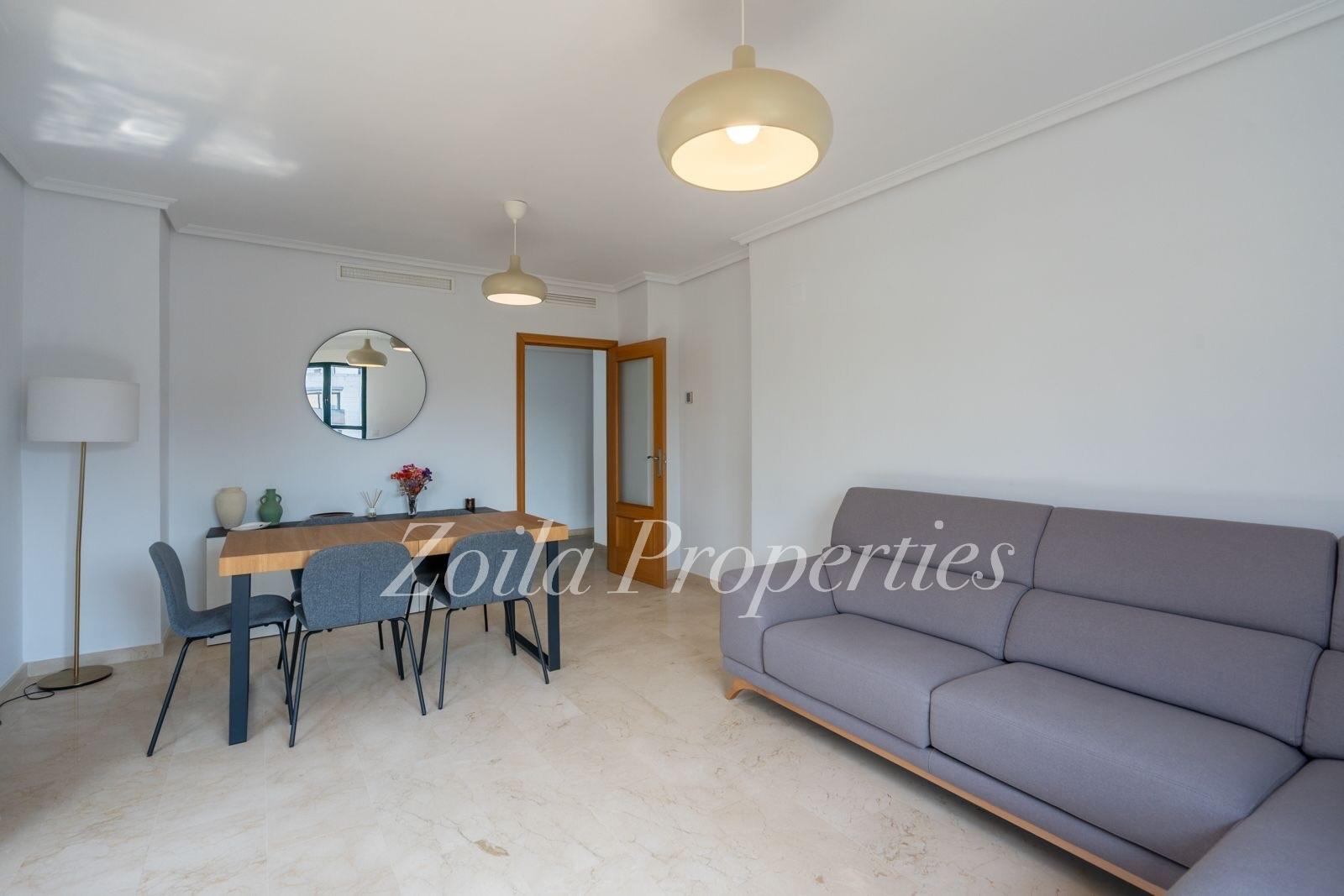Bonito apartamento de 3 dormitorios en el Puerto.