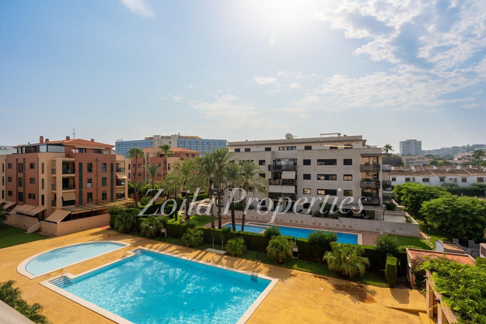 Bonito apartamento de 3 dormitorios en el Puerto.