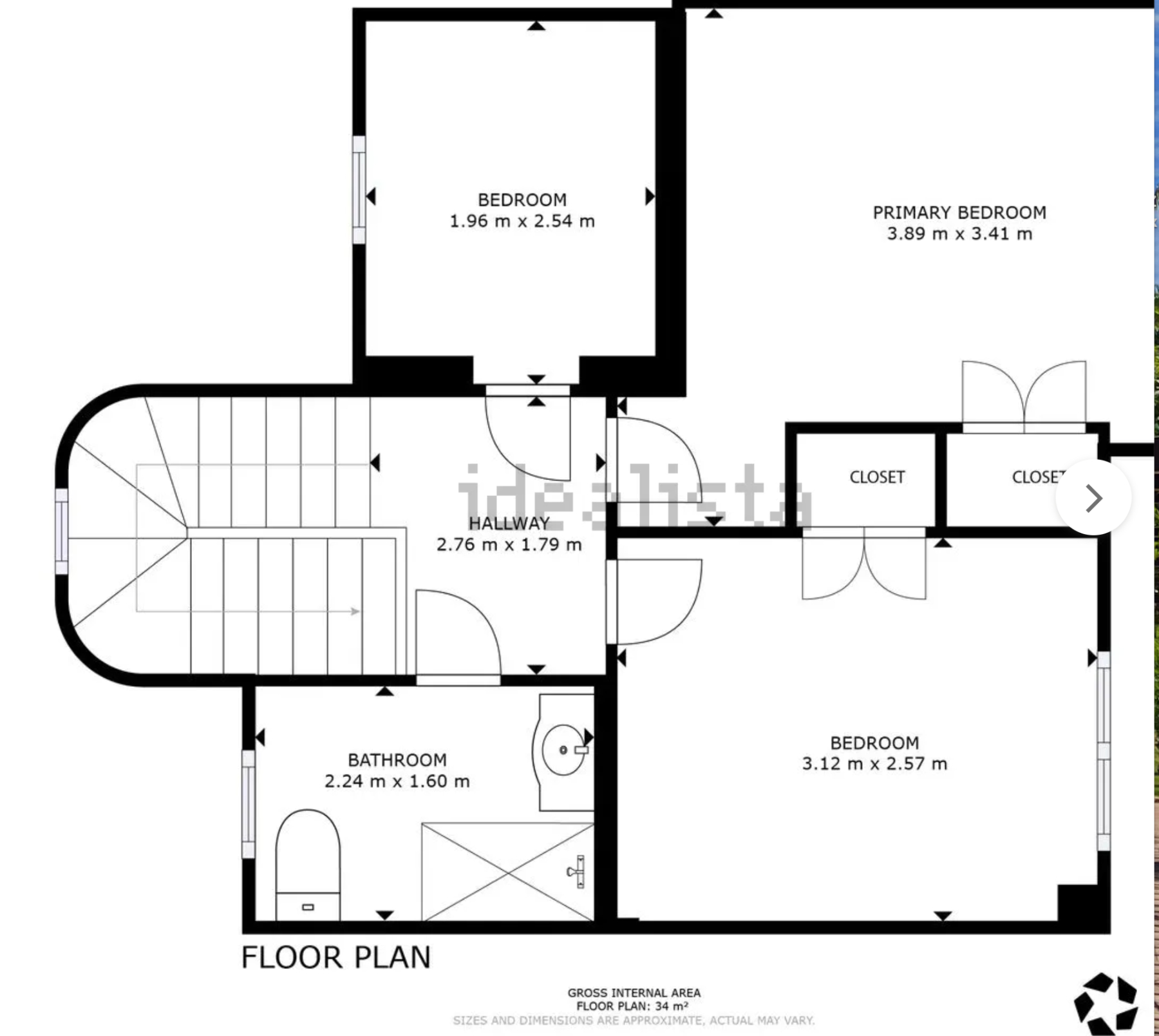 Cozy townhouse just 400m from the beach.