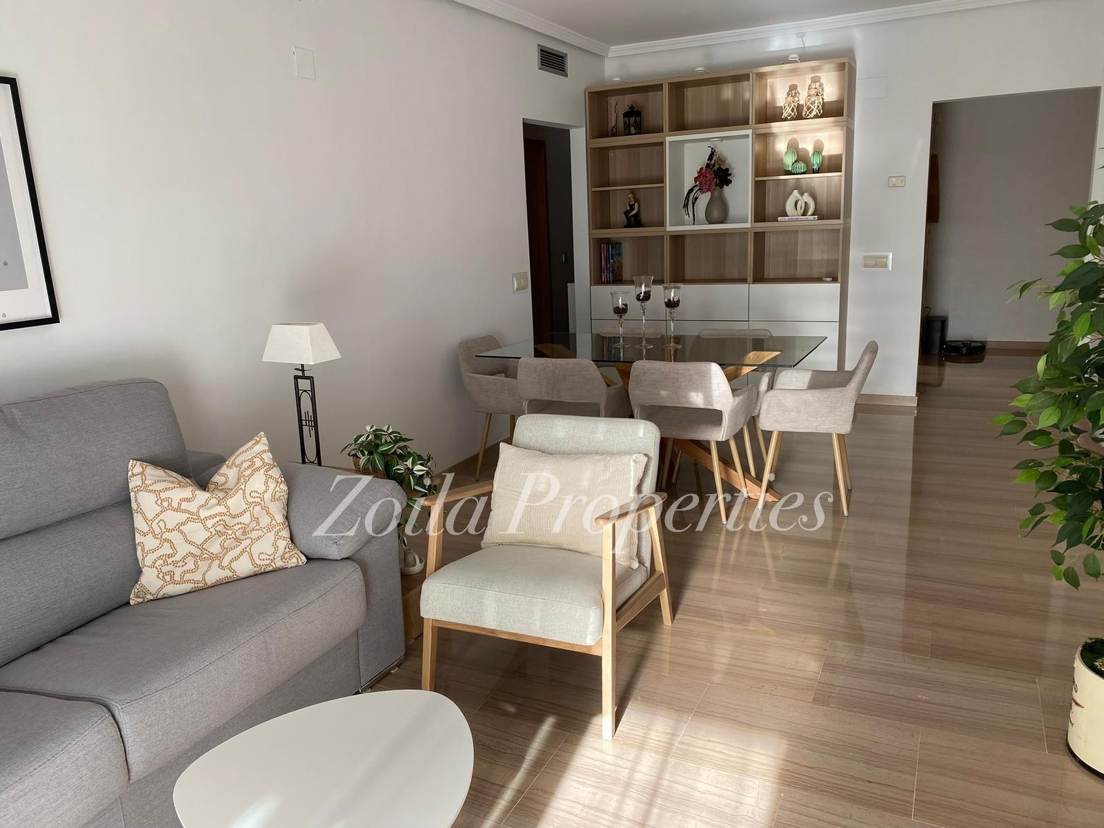 Geräumige Wohnung in der Nähe des Zentrums/Strandes