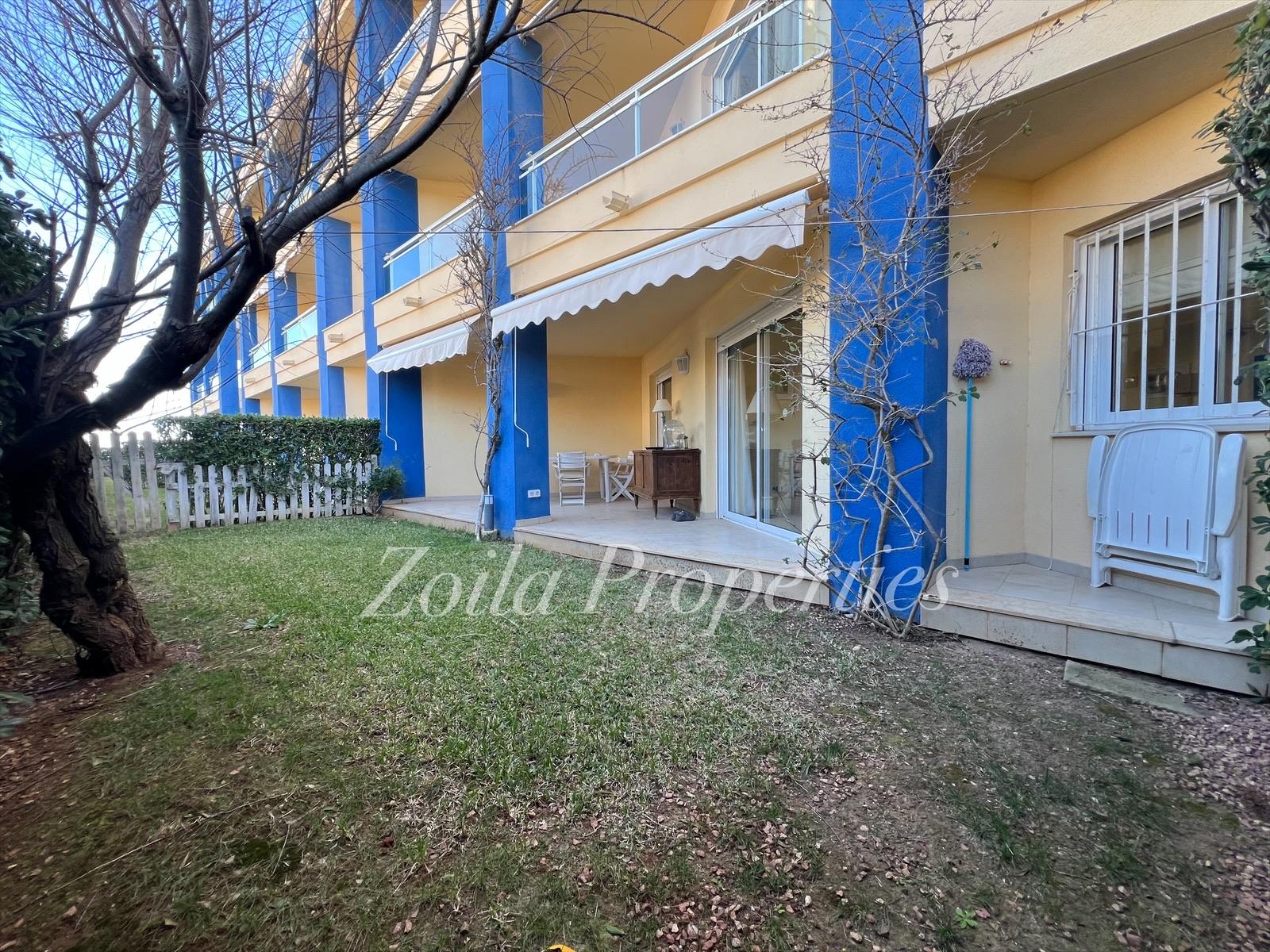 Bonito apartamento Primera Linea.