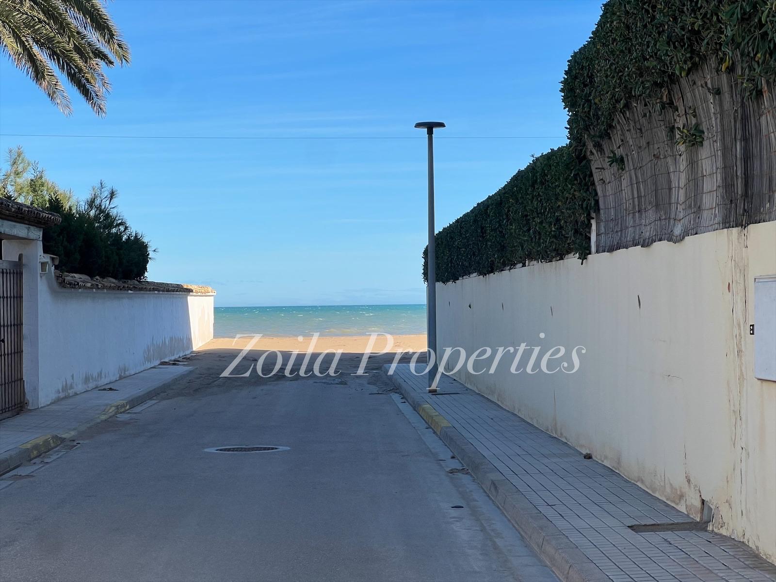 Bonito apartamento Primera Linea.