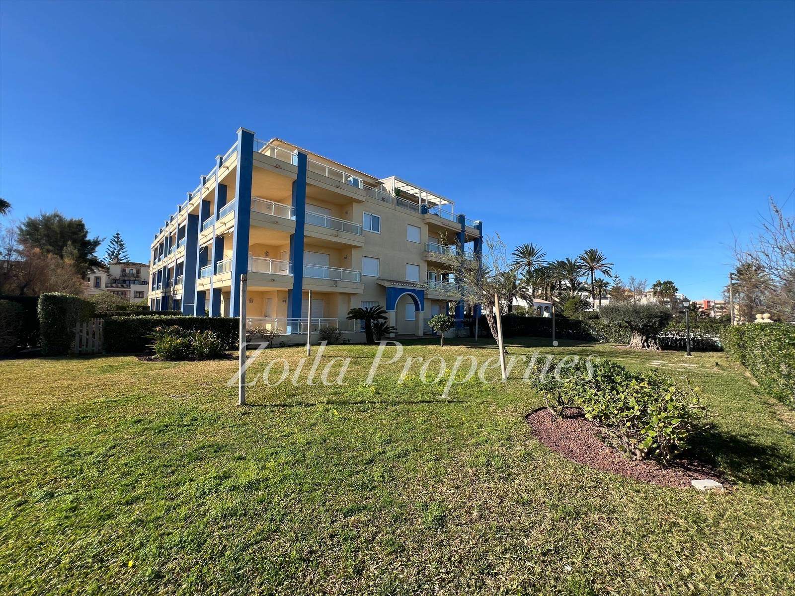 Bonito apartamento Primera Linea.