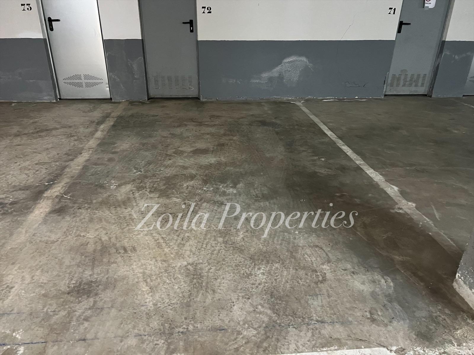 Apartamento de 3 dormitorios en puerto.