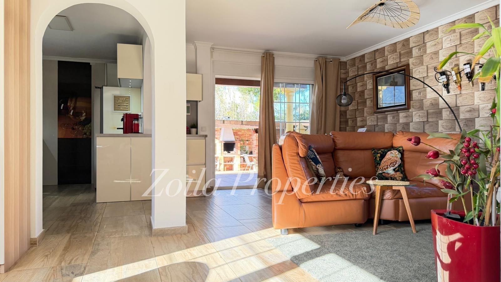Beautiful detached chalet near the beach.