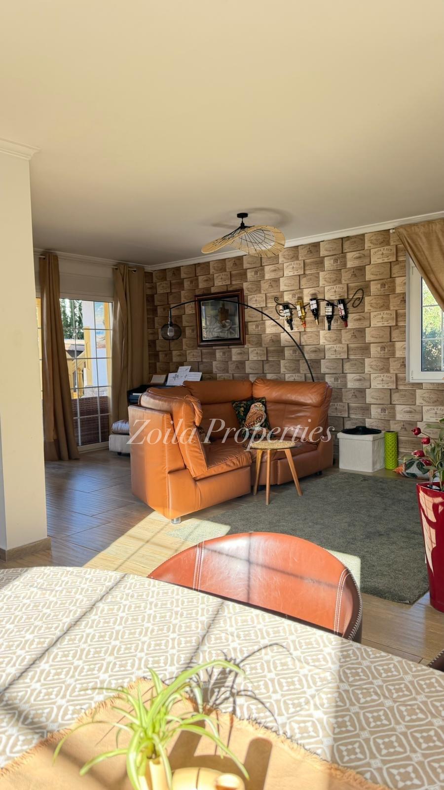Beautiful detached chalet near the beach.