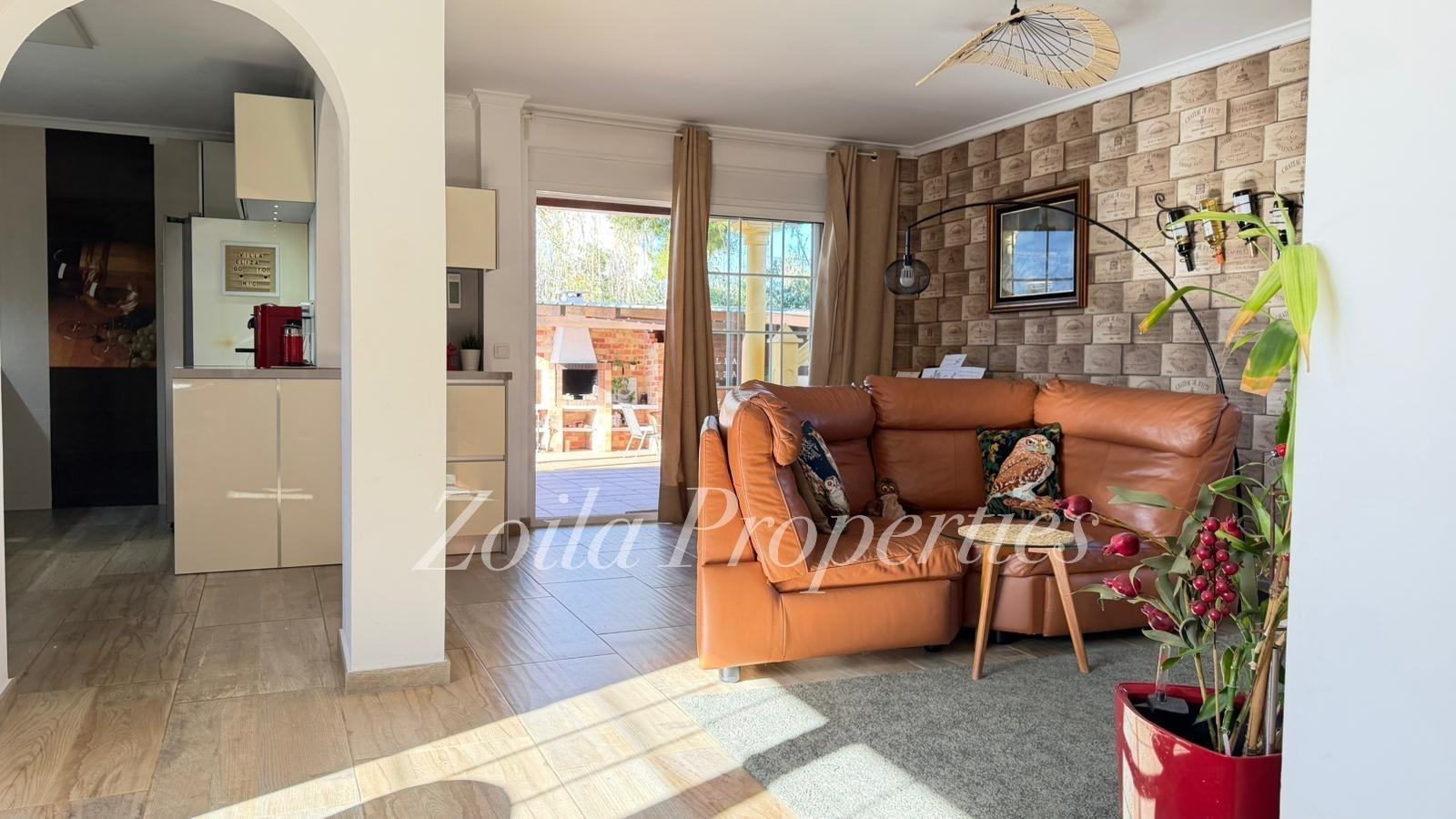 Beautiful detached chalet near the beach.