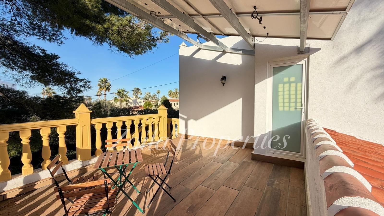 Beautiful detached chalet near the beach.