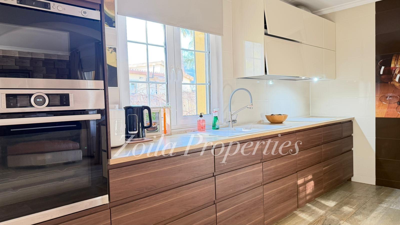 Beautiful detached chalet near the beach.