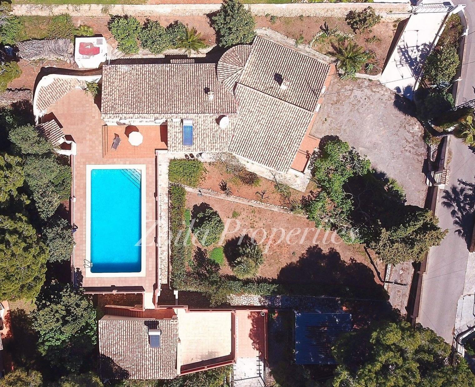 Spectaculaire chalet près de la plage/centre
