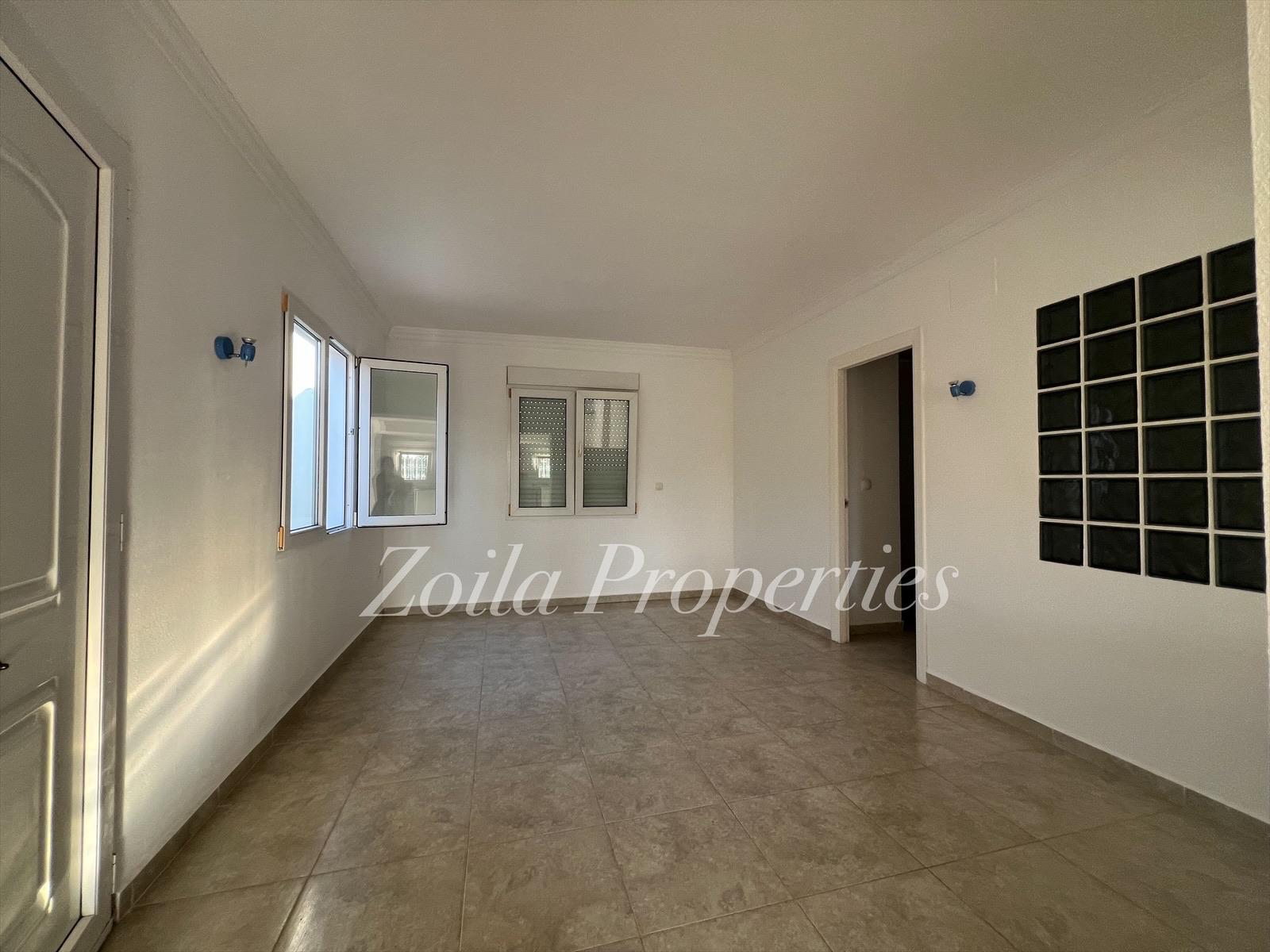 Beautiful townhouse near the center/beach.
