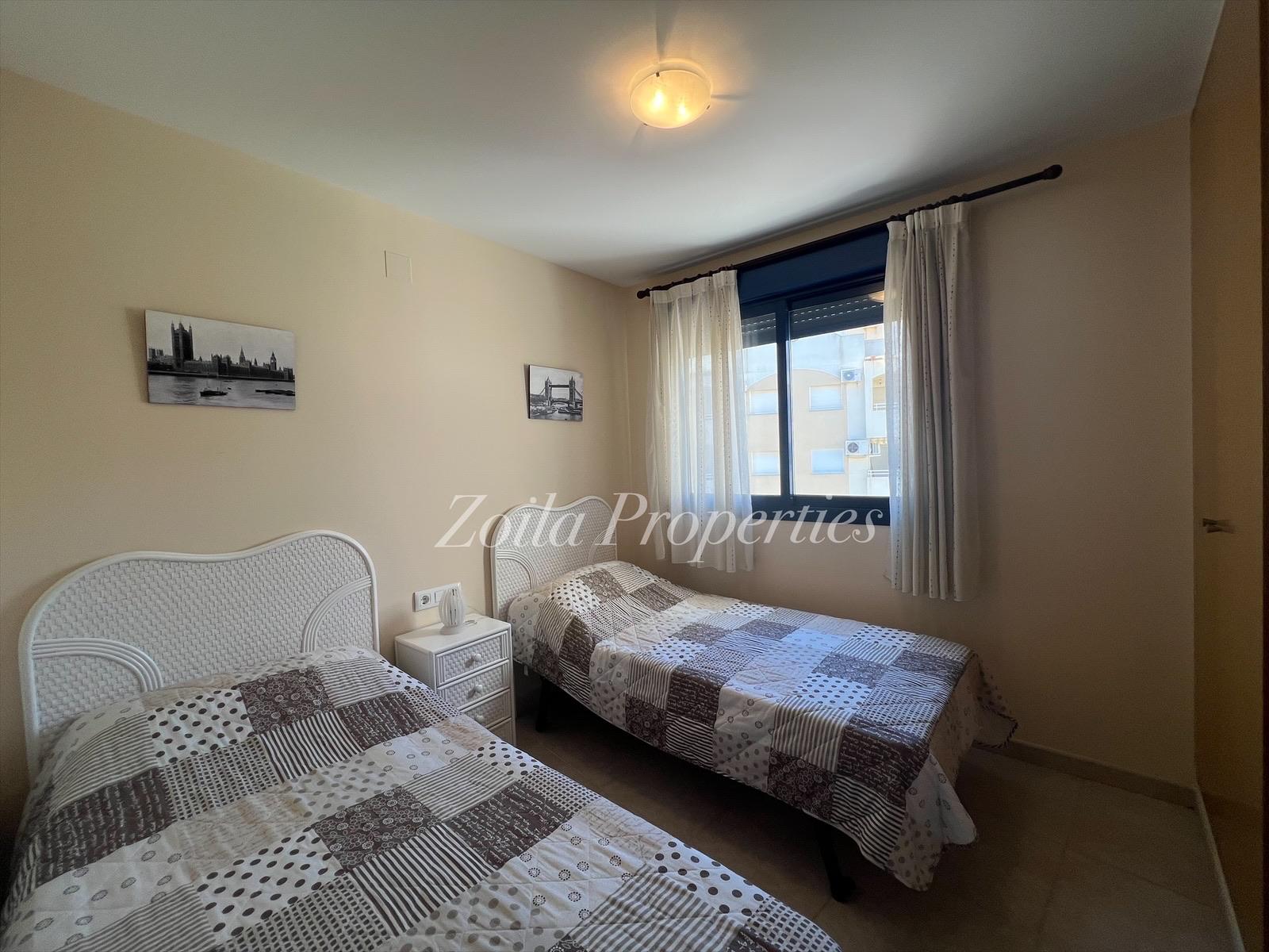 Bonito apartamento con vistas al mar.