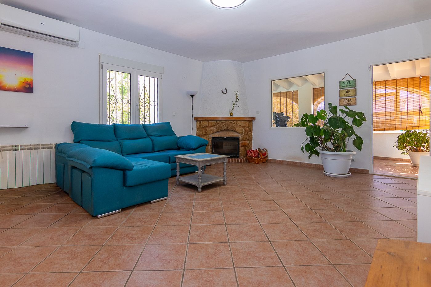 Chalet reformado junto al hospital de Denia