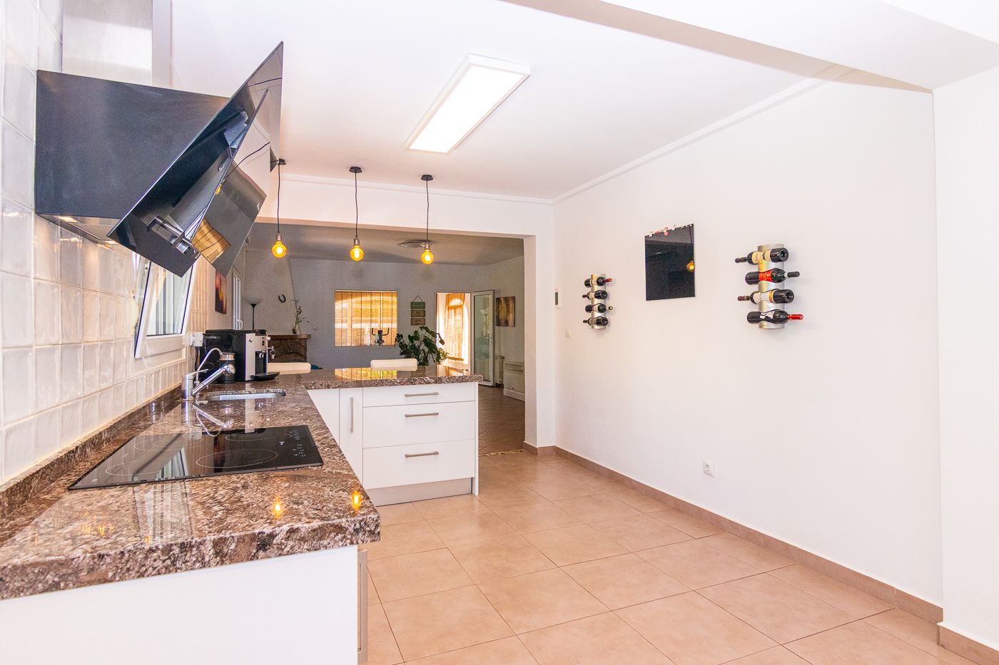 Chalet reformado junto al hospital de Denia
