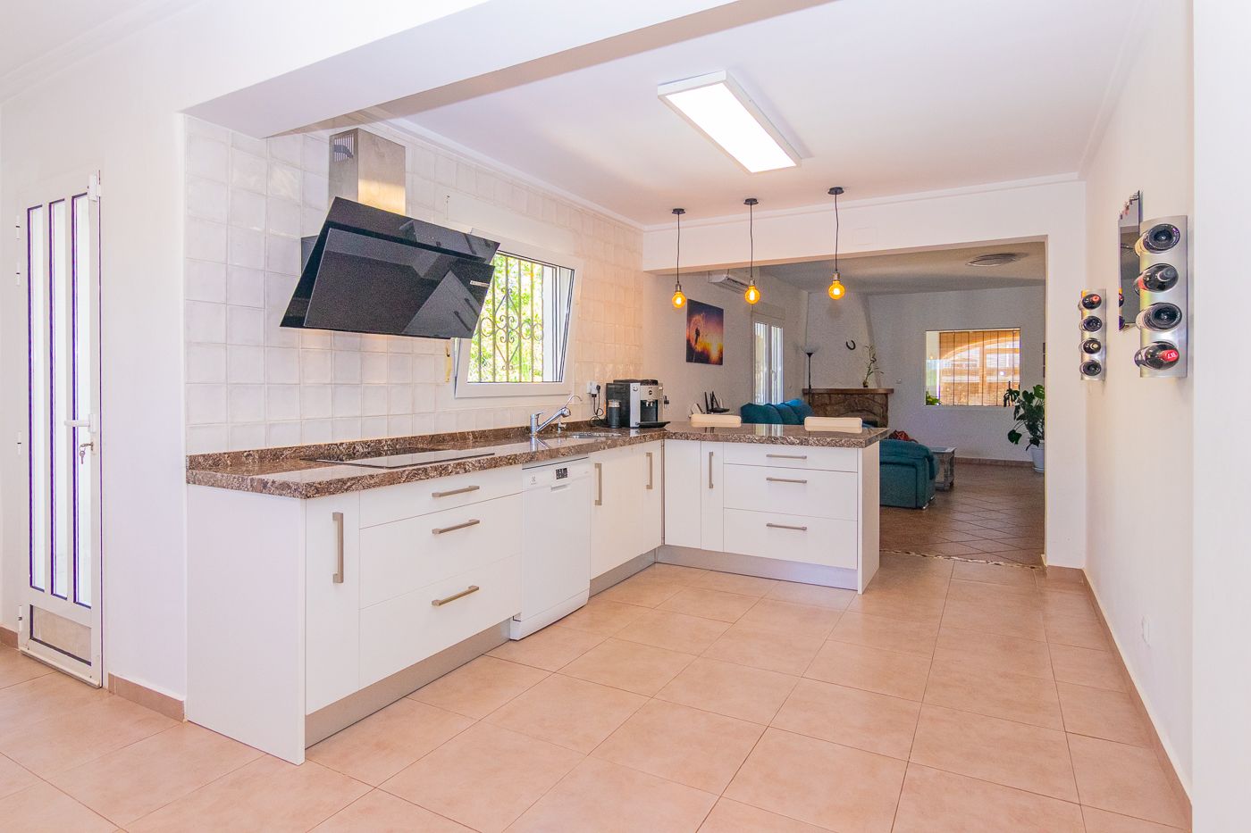 Chalet reformado junto al hospital de Denia