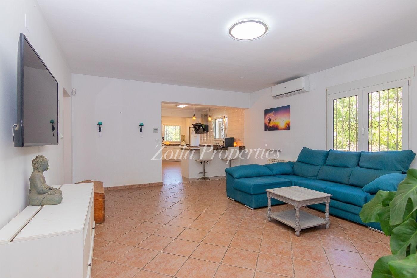 Renovated chalet near the Denia hospital