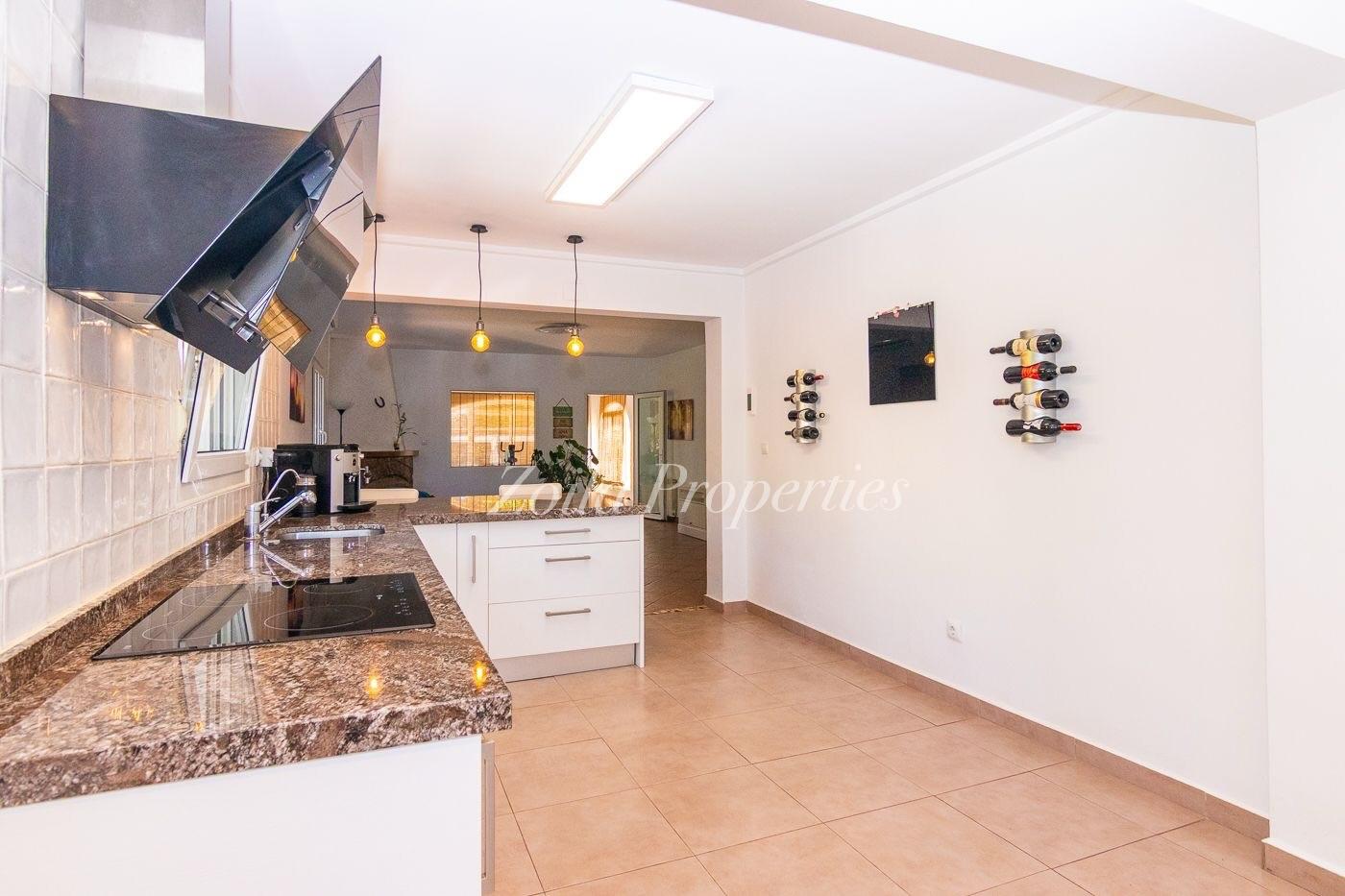 Renovated chalet near the Denia hospital