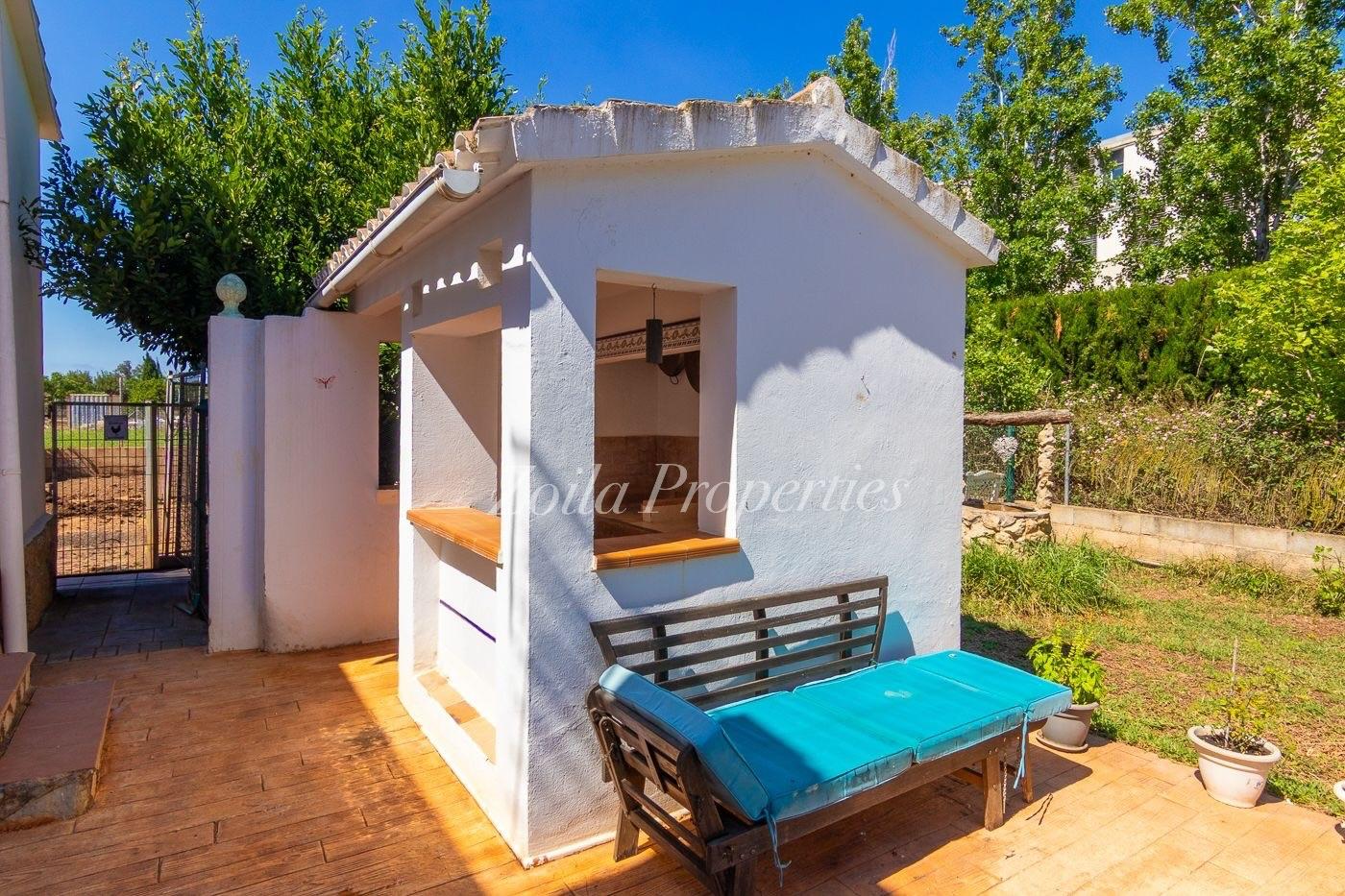 Renovated chalet near the Denia hospital