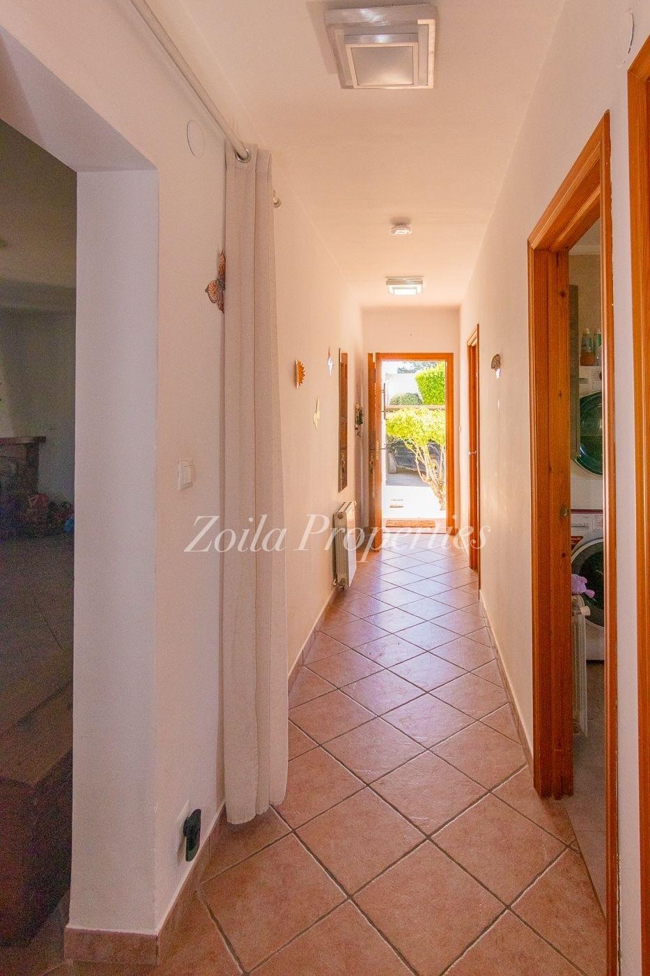 Renovated chalet near the Denia hospital