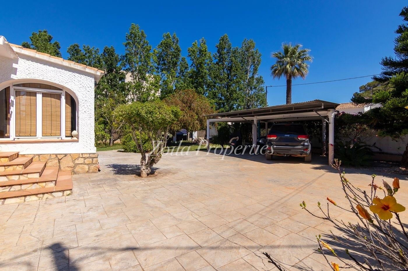 Renovated chalet near the Denia hospital