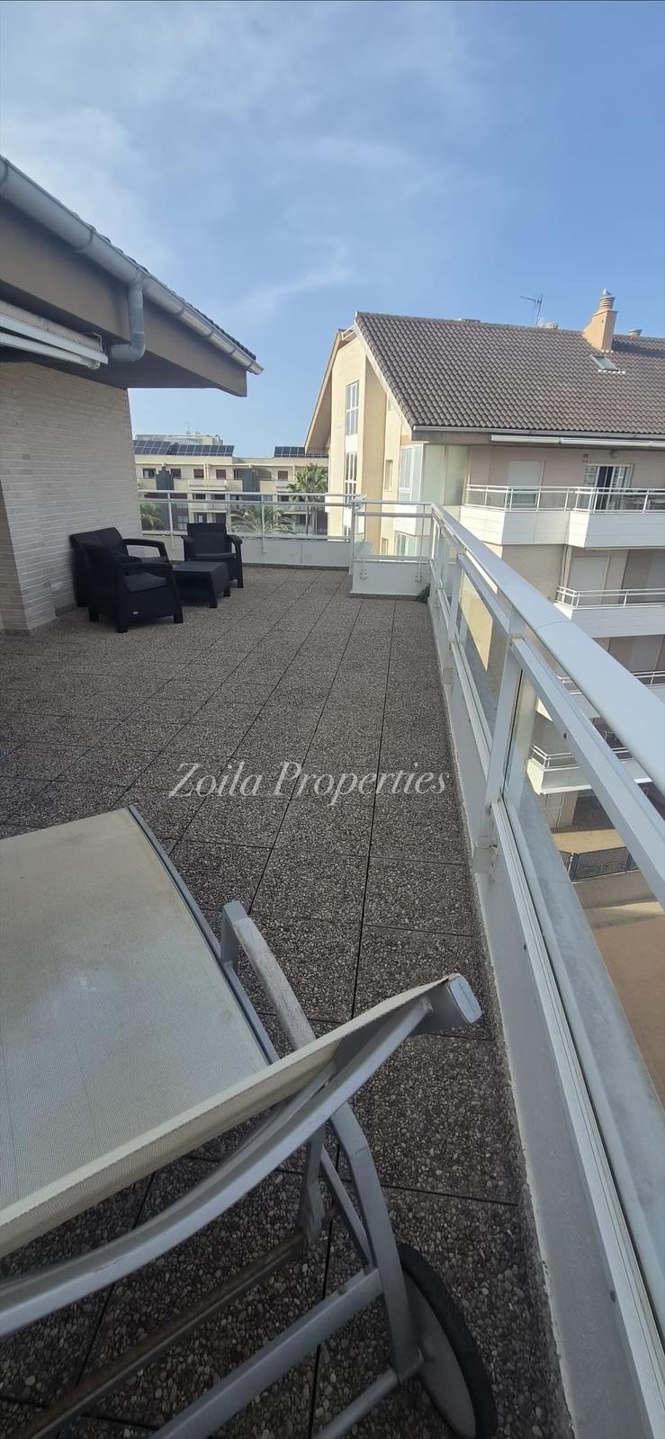 Espectacular Atico duplex cerca centro/playa.