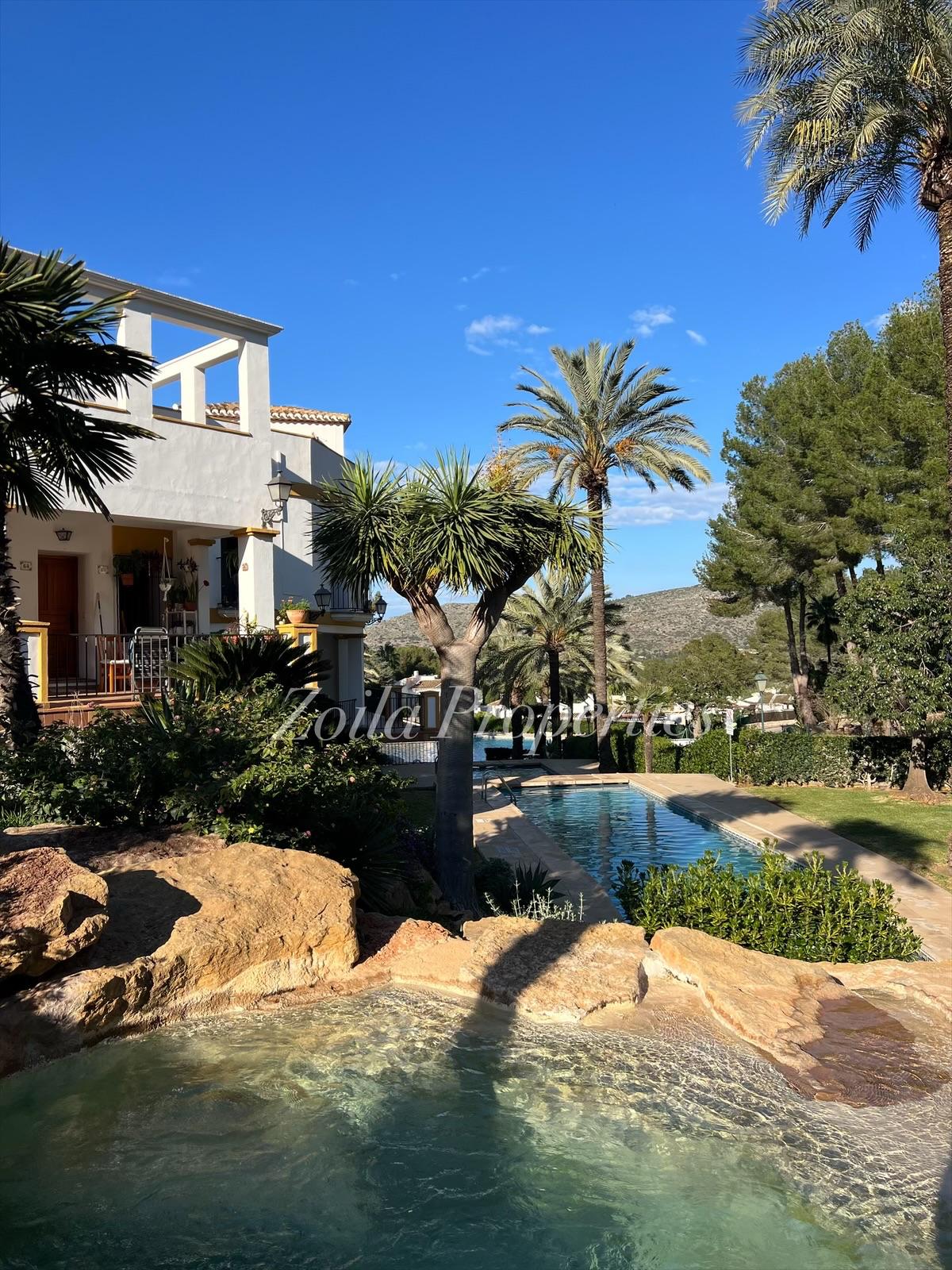 Beautiful and Modern Apartment in La Sella.