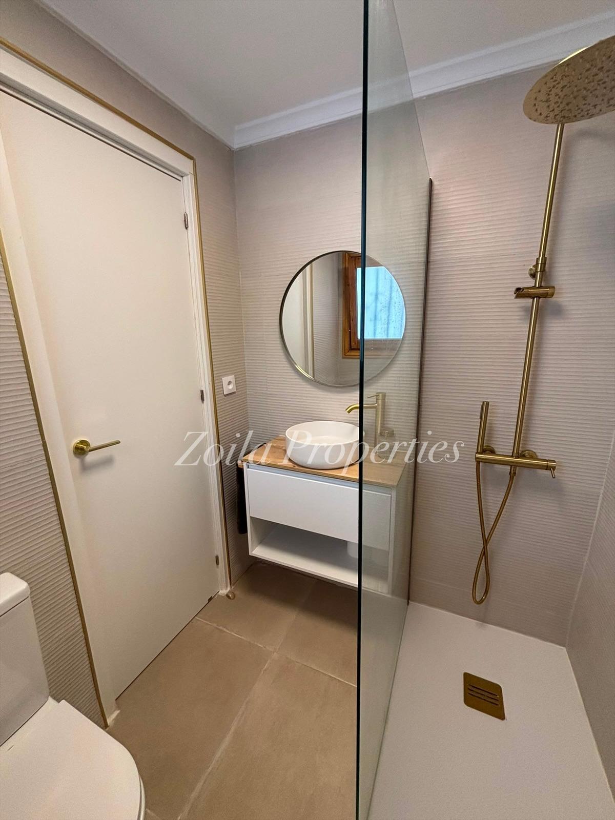 Beautiful and Modern Apartment in La Sella.