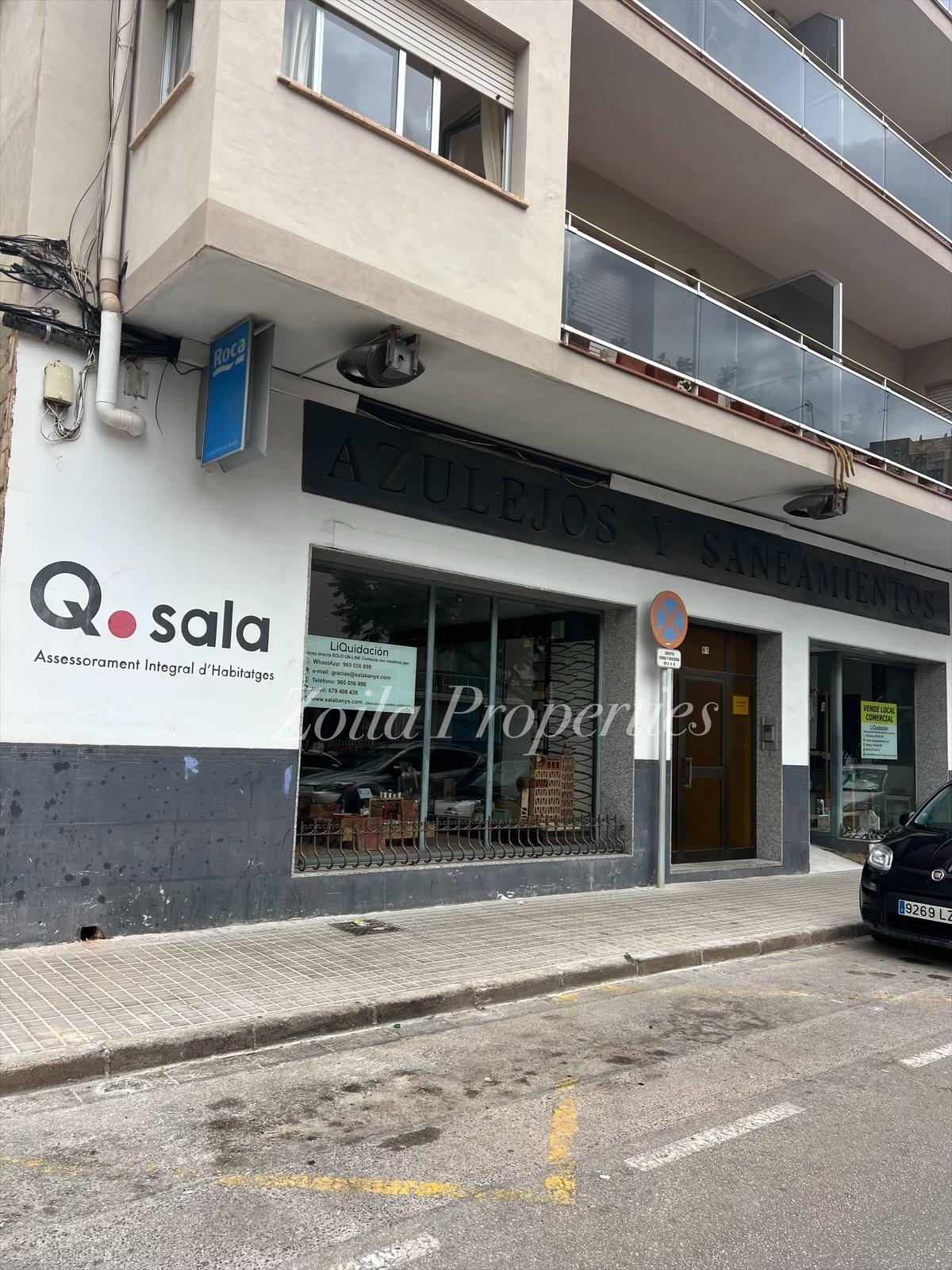 Spacious commercial premises in the city center.