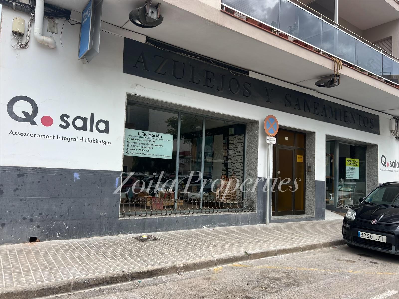 Spacious commercial premises in the city center.