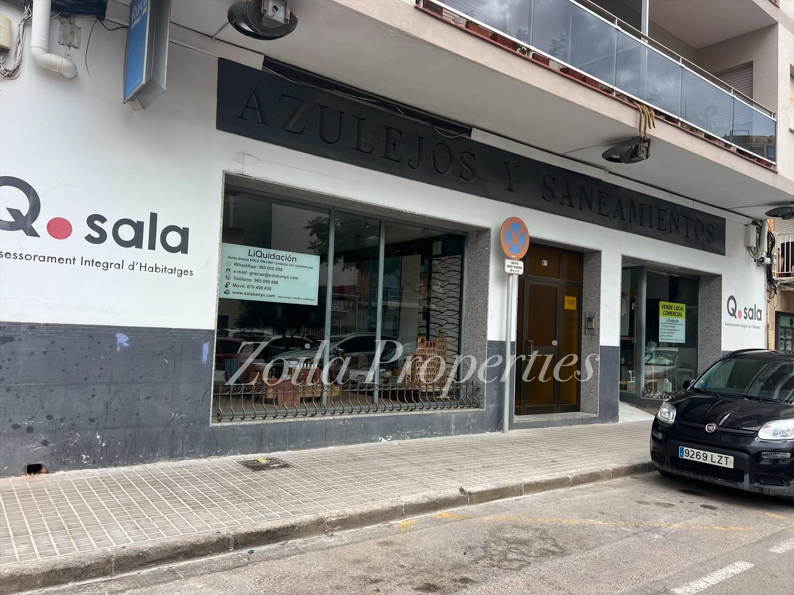 Spacious commercial premises in the city center.